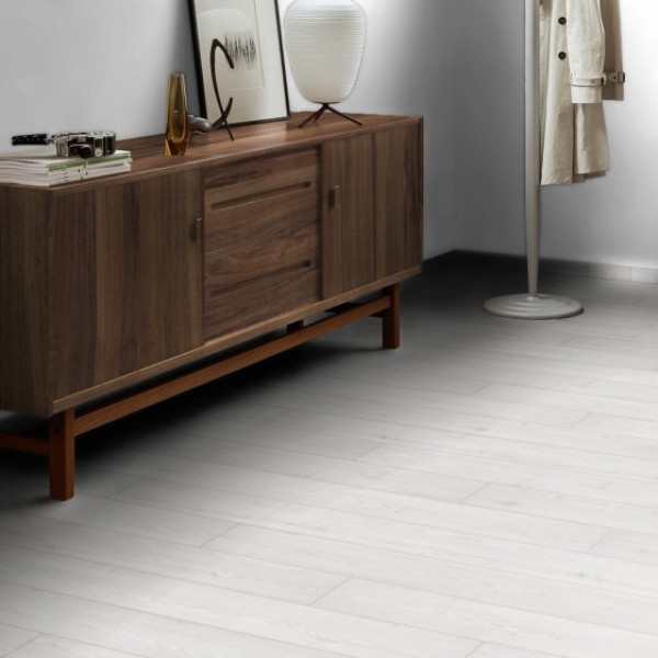 Ламинат Kaindl Classic Touch Premium Plank Сосна Кадьяк 34308, 32 класс, Толщина 8 мм, 2,2 м2