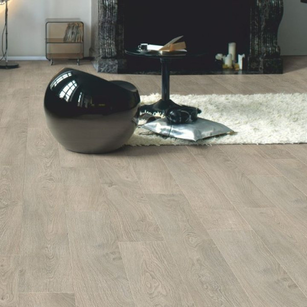 Ламинат Quick Step Classic CLM1405 Доска Дуба светло-серого старинного, 32 класс, Толщина 8 мм, 1,596 м2